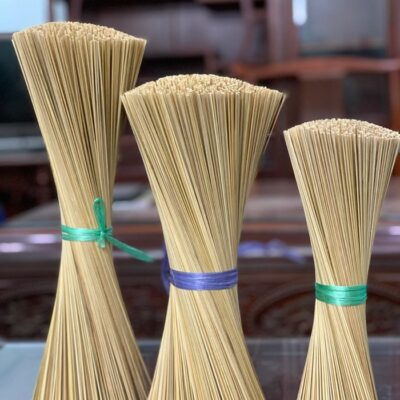 Bamboo toothpicks to make incense