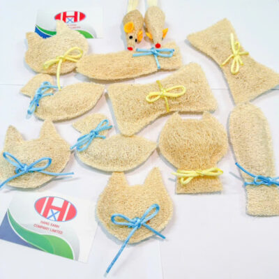 Loofah cat toy